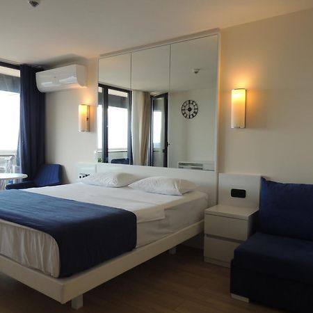 Orbi City Apartments On The Beach Batumi Luaran gambar