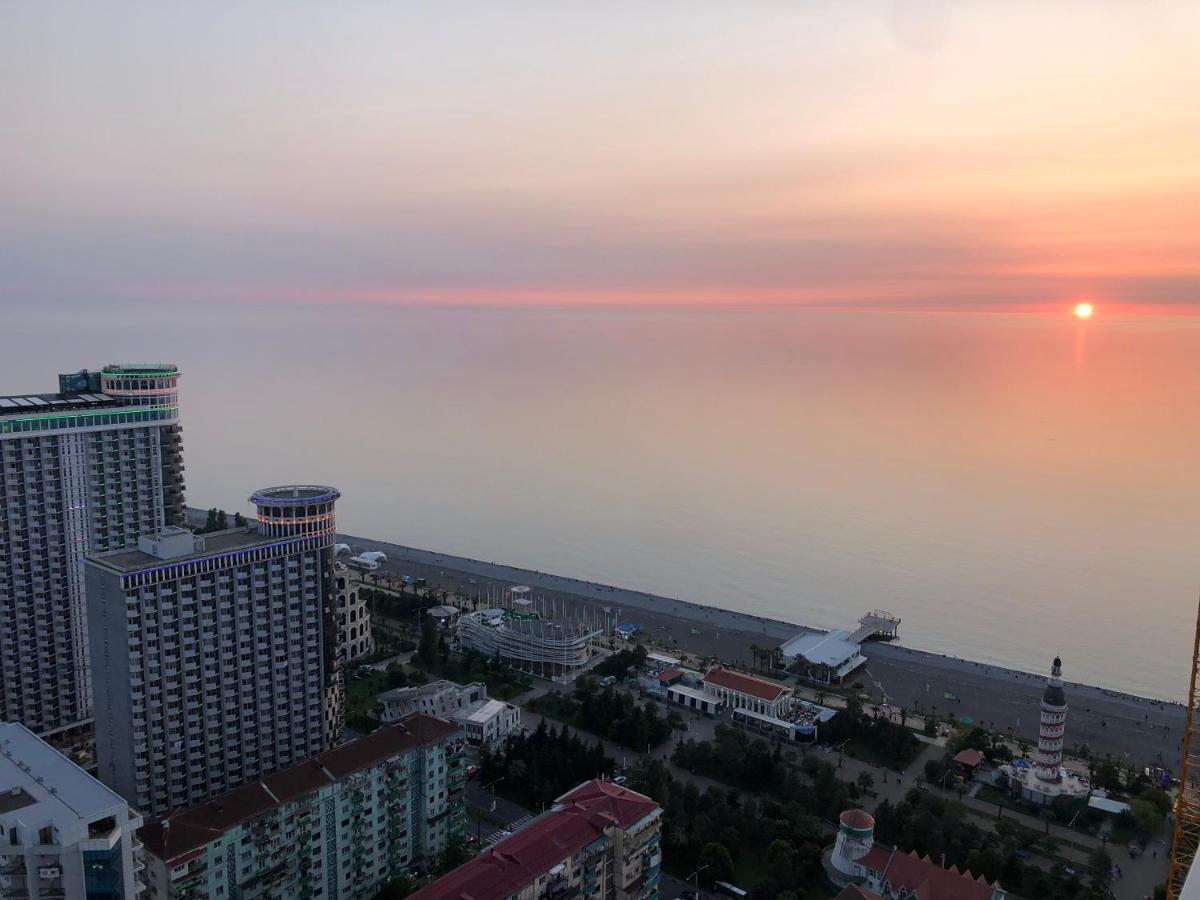 Orbi City Apartments On The Beach Batumi Luaran gambar
