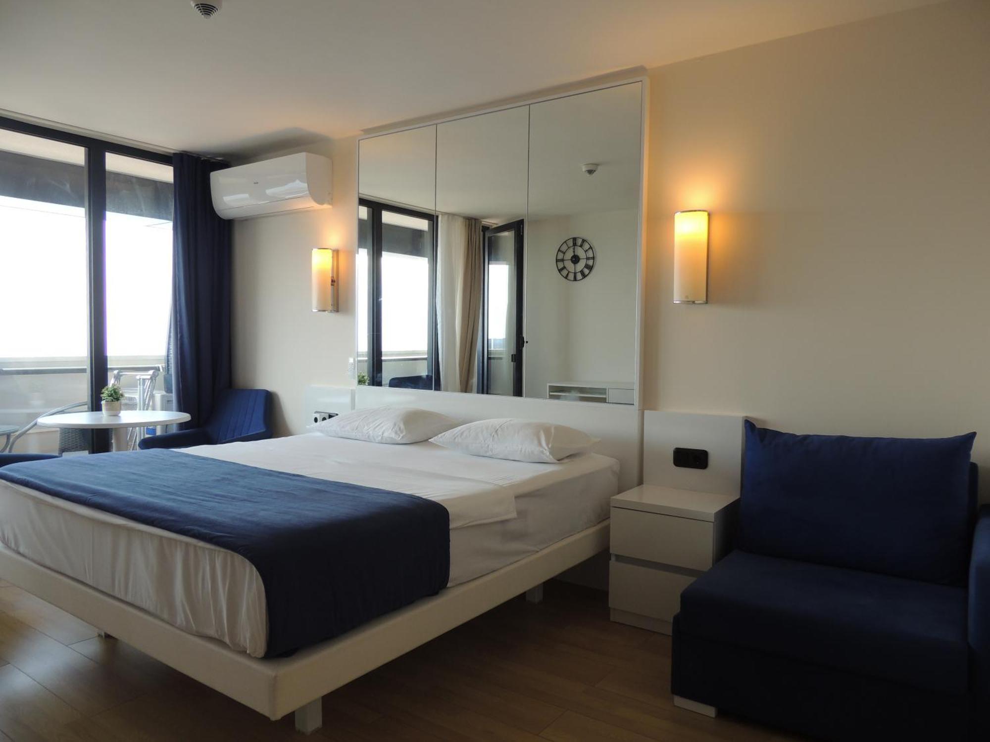 Orbi City Apartments On The Beach Batumi Luaran gambar