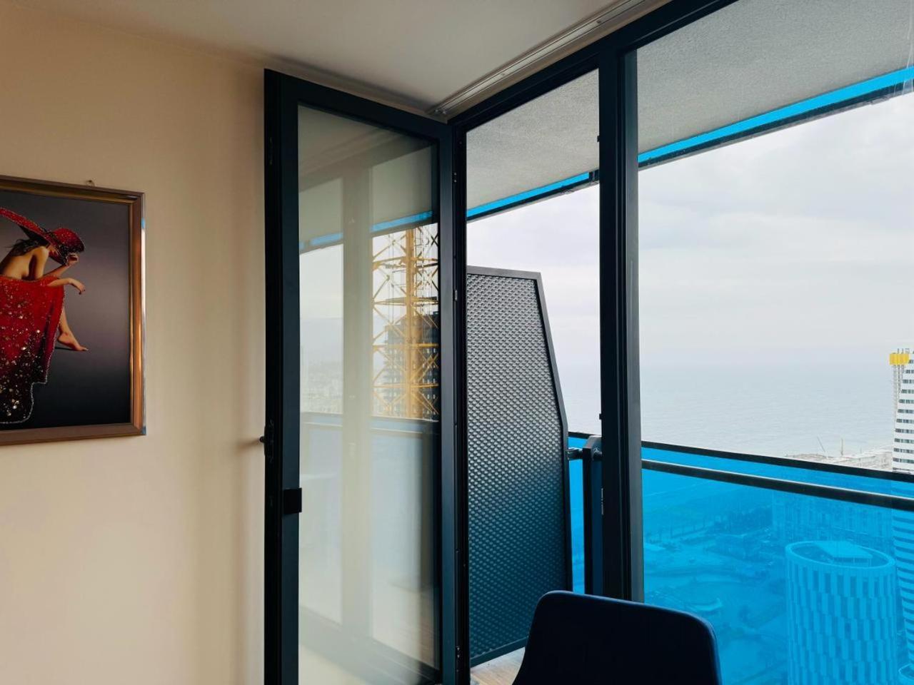 Orbi City Apartments On The Beach Batumi Luaran gambar